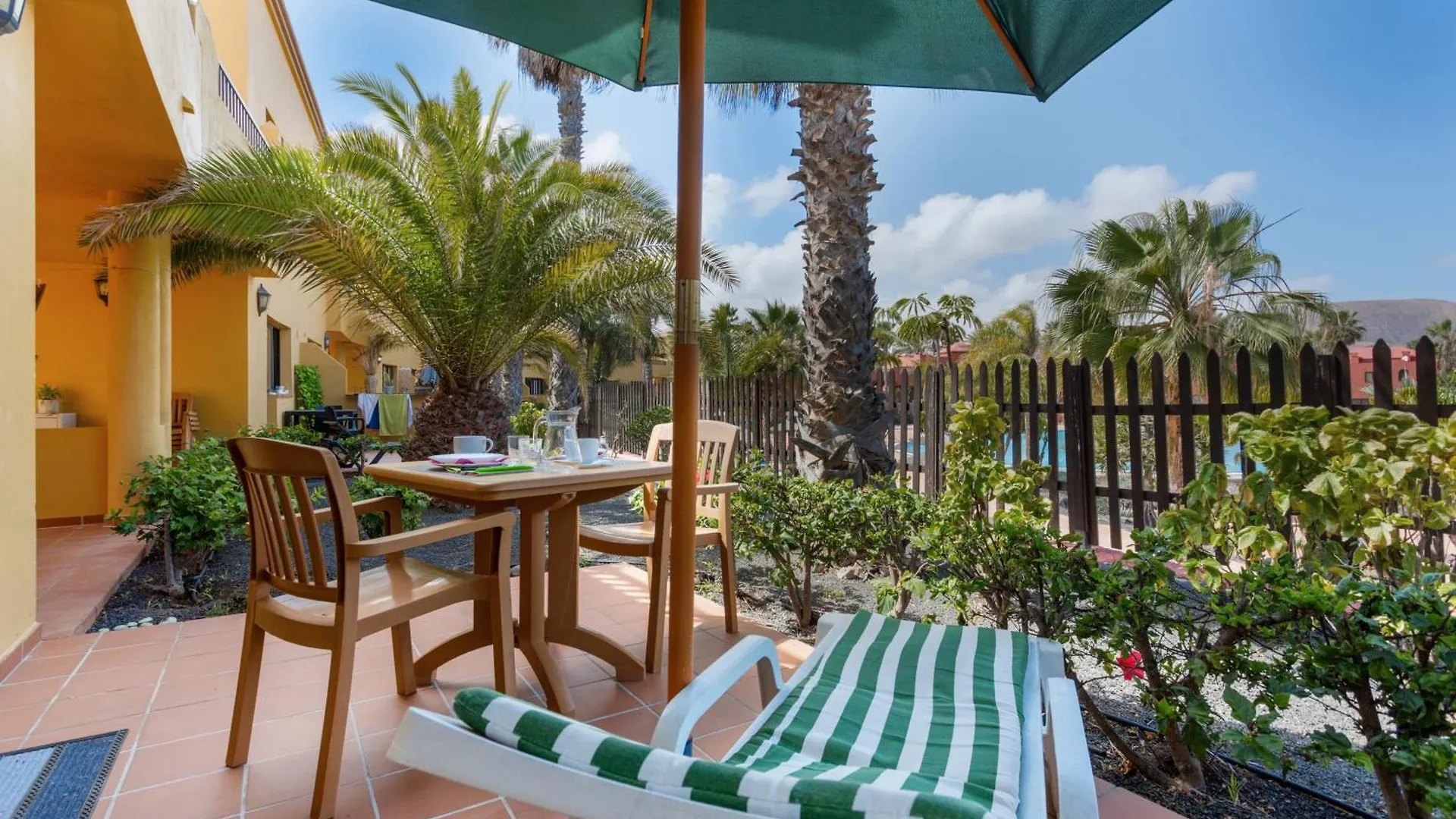 コラレホOasis Bahia Fronte Piscineアパートメント アパート
