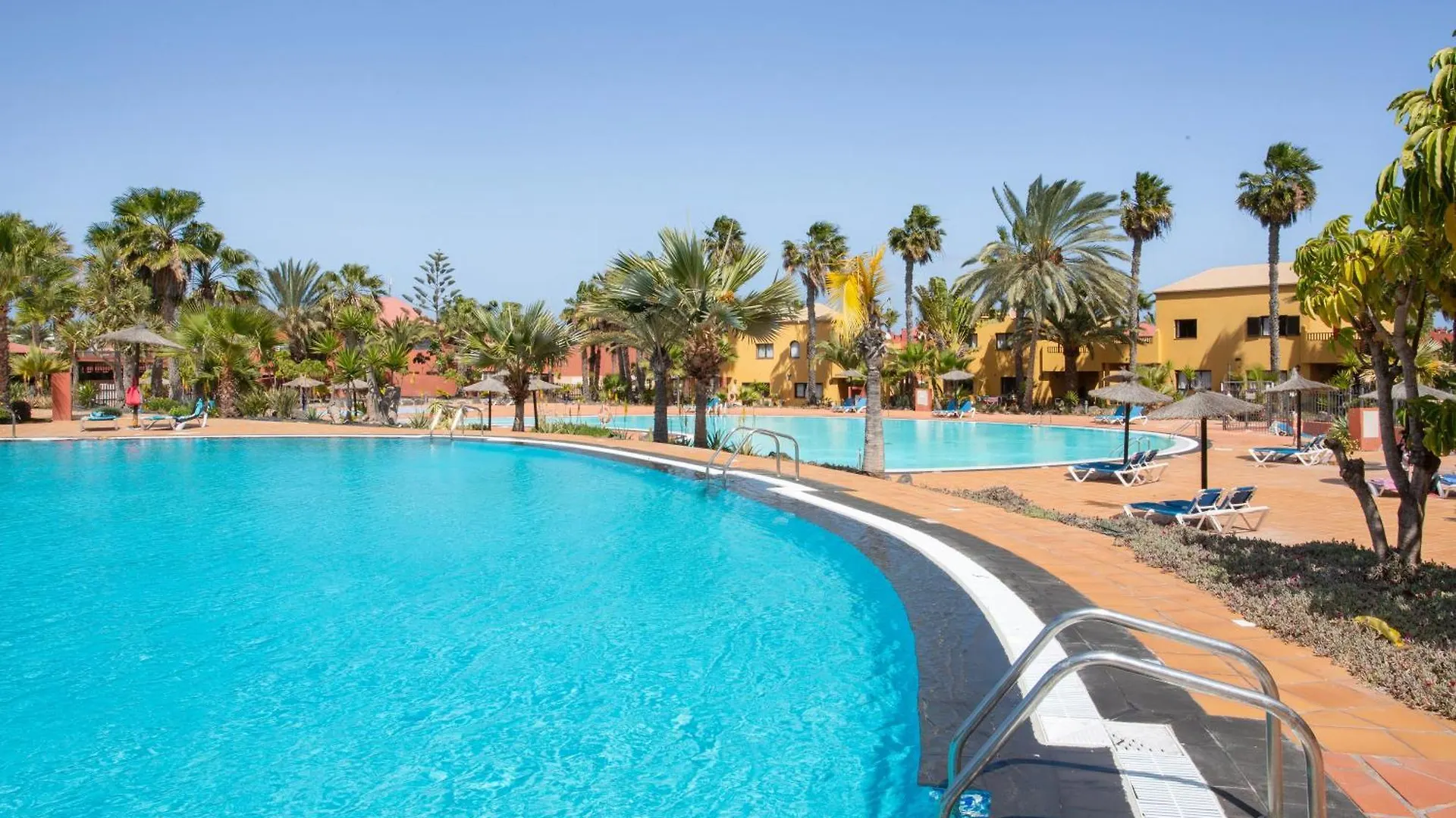 コラレホOasis Bahia Fronte Piscineアパートメント アパート